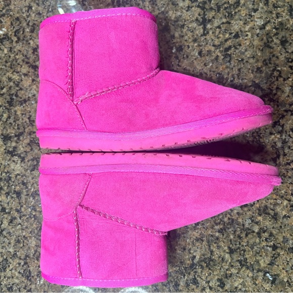 SOLD - Picture 5 of 5